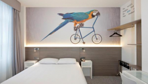 Heeton Concept Hotel - Kensington London